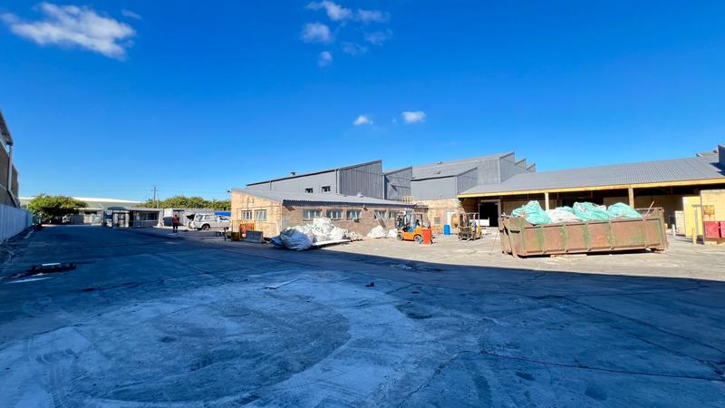 To Let commercial Property for Rent in Montague Gardens Western Cape